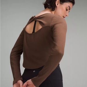 Lululemon Modal Silk Twist-Back Yoga Long-Sleeve Shirt size 8 color Java